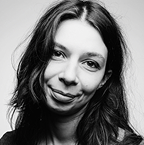 Noémi portréja